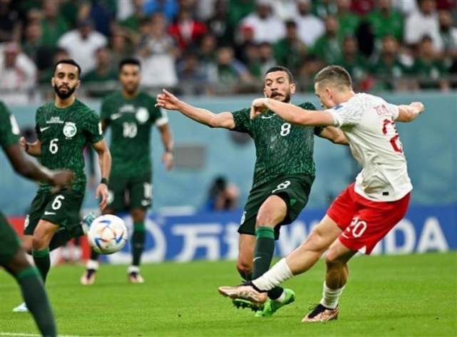 华体会官方网站-关于莱万多夫斯基遭遇七持续失利，德国队教练压力巨大！气势如虹延续的信息