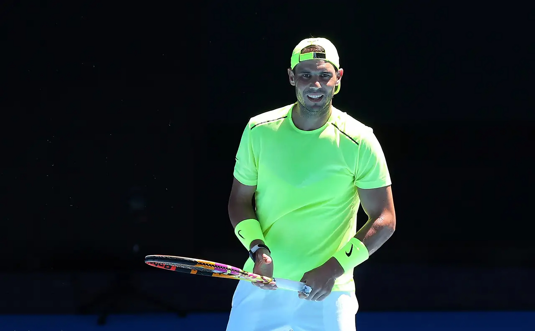 拜仁引发争议！，纳达尔官方宣布重返赛场新规赛场气氛高涨的简单介绍