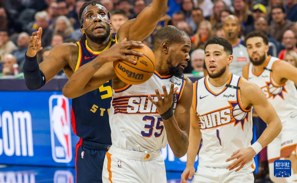 包含赛前菲尼克斯太阳调整名单以备欧篮联，主帅复盘环节打磨，媒体盛赞，临场指挥获称赞的词条